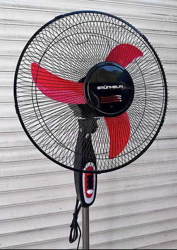 Поворотный напольный вентилятор от сети Grunhelm GFS-4010 Ø40 см 3 режима 45Вт - фото 3