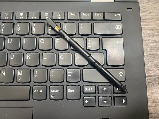 Ноутбук-трансформер Lenovo ThinkPad X1 Yoga Gen 2 (i5-7200U / 8GB / SSD 250GB / 2K 2560x1440 IPS) Refurbished - фото 12