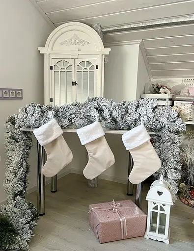 Гірлянда хвойна Hvoya Classic з плівки засніжена 3 м - фото 4