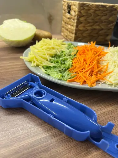 Шинковка для капусты нож для нарезки овощей соломкой и корейской морковки с подставкой «Принцесса кухни», Kitchette Зеленый 86801 - фото 4