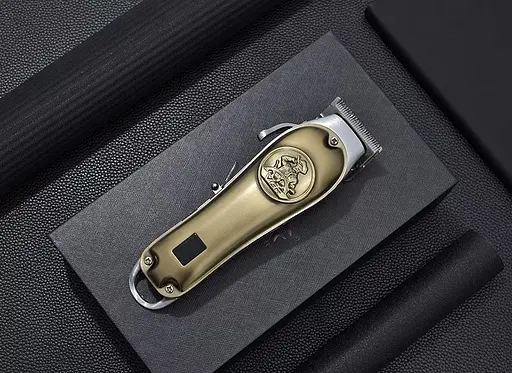 Акумуляторна машинка для стрижки Barber VGR V-658 - фото 9