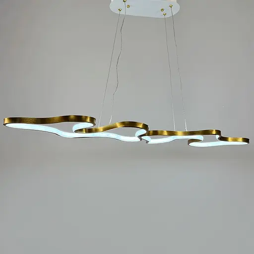 Эффектная удлиненная золотая люстра в корпусе 98х31 см Ст. PCL005-1000 PGD | Line F - фото 4