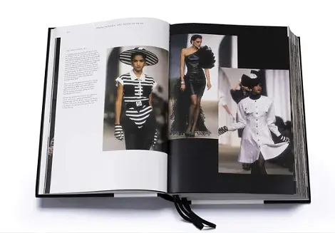 Chanel Catwalk. The Complete Collections - фото 4