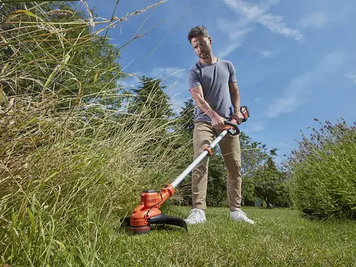 Аккумуляторный триммер Black&Decker с АКБ и ЗУ BCSTA536L1 - фото 8