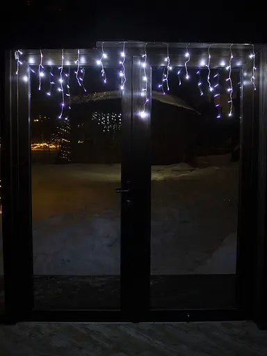 Світлодіодна гірлянда Бахрома на вікно Холодне світло 2,5 метра 100 лампочок Laplandia світлодіодна від мережі (w.02.5Т.100+)