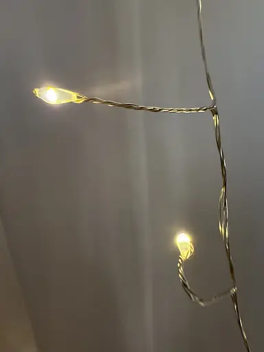 Світлодіодна гірлянда водоспад-штора Роса мішура дощ 3x3 м 900 LED тепле біле світло білий провід з пультом 8 режимів - фото 8