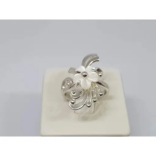 Серебряное кольцо Харьковский ювелирный завод с перламутром. 041332 16,5 - фото 2