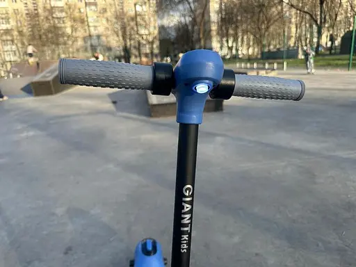 Дитячий електросамокат GIANT Kids ES1 LED Синій - фото 5