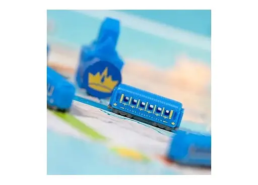 Аксесуар Days of Wonder Промонабір для гри Квиток на потяг 6 блакитний Ticket to Ride 20th Anniversary Deluxe Train Set (DOWTTRTS6) - фото 2