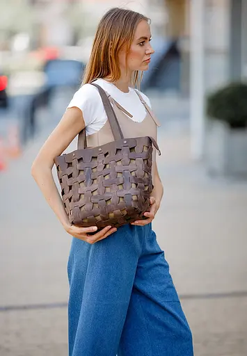 Шкіряна плетена жіноча сумка Пазл L темно-коричнева Crazy Horse - фото 6