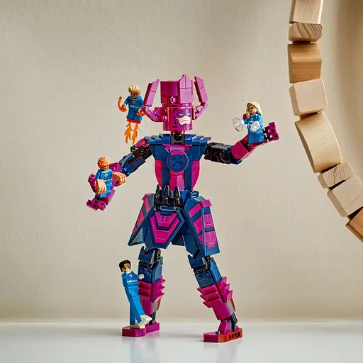 Конструктор LEGO Super Heroes Marvel Фантастична четвірка проти Ґалактуса: фігурка для складання 427 деталей (76316) - фото 15