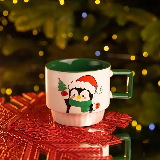 Новорічна порцелянова чашка для чаю та кави Пінгвін 400 мл Білий з зеленим Yiwu FM-CS-50P - фото 2