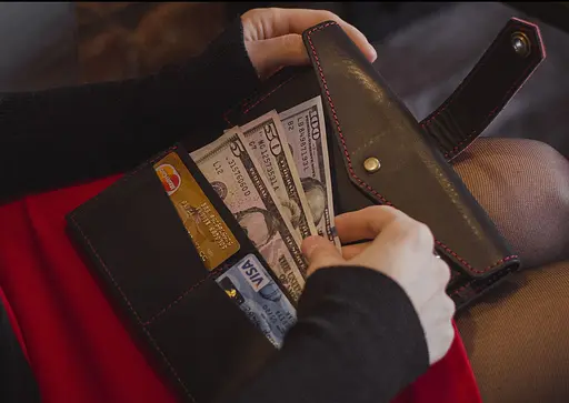 Кожаное женское портмоне 3.0 черное с красным. - фото 8