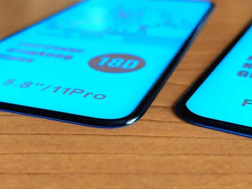 Защитное стекло King Kong для iPhone 13 mini/13/13 Pro с противоударной кромкой - фото 4