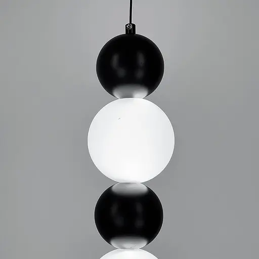 Світлодіодний підвіс із чорними та білими кульками 60 см | Line F | Арт. NO22/3 BK - фото 3
