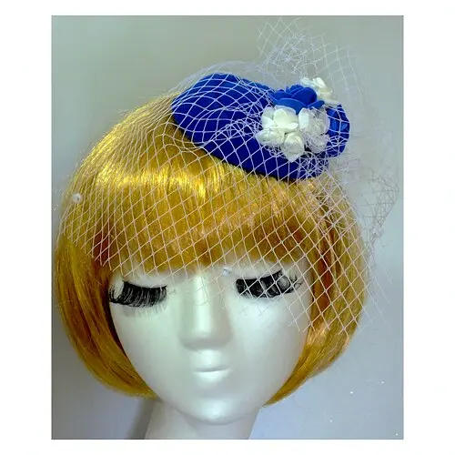 Капелюшок Троянди з вуаллю - фото 1