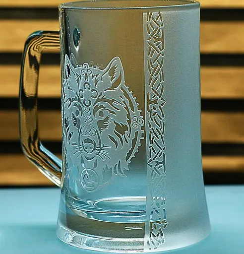 Пивний келих 660 мл Руни Вовк з гравіюванням, подарунок для фаната  скандинавського стиля - фото 3