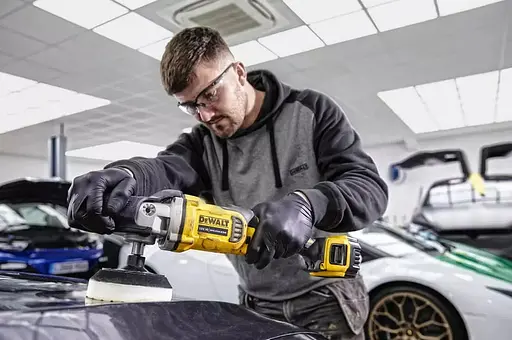 Полировальная машина аккумуляторная DeWalt с АКБ и ЗУ DCM849P2 - фото 3