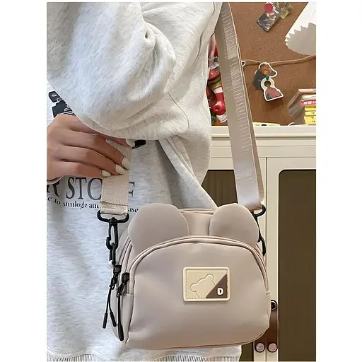 Детская сумка кросс-боди с ушками в корейском стиле 19х16х7 см бежевая (25-571) - фото 3