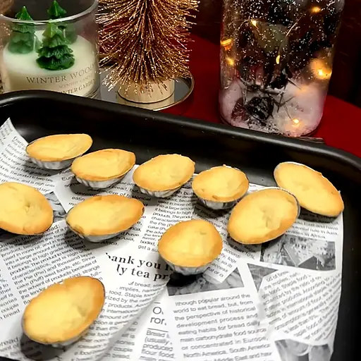 Набір з 40 металевих порційних формочок для випічки печива Горішки з ребристою поверхнею, Ласунка Сірий 87129 - фото 4