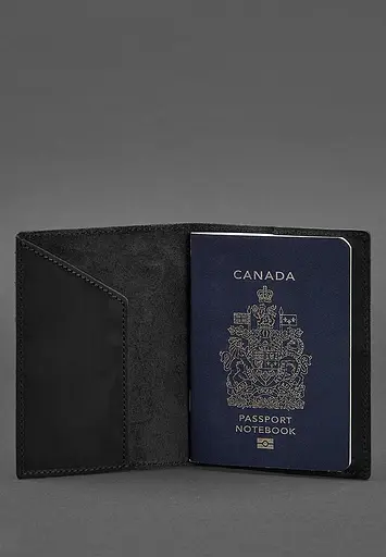 Кожаная обложка для паспорта с канадским гербом черная Crazy Horse - фото 3