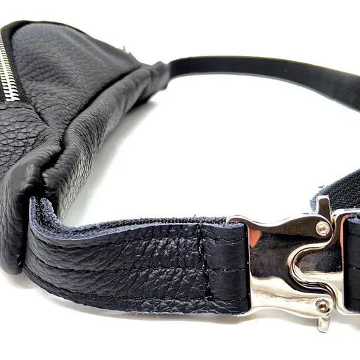 Чоловіча шкіряна сумка на пояс TARWA 33х11.5х8 см sum0025985 - фото 9