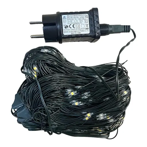 Вулична гірлянда сітка SunLamp 120 LED, 2x2 метри, ідеальна для саду та парків - фото 3