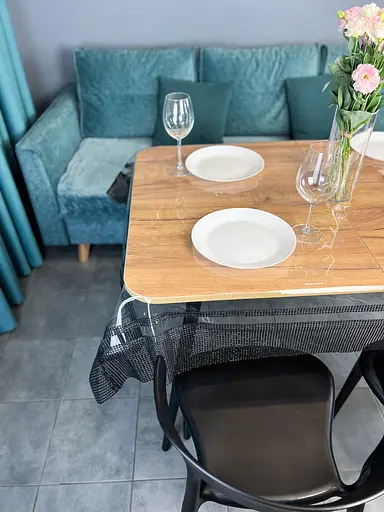 Скатертина силіконова з чорною стразовою стрічкою подвійною 230х110 см - фото 7