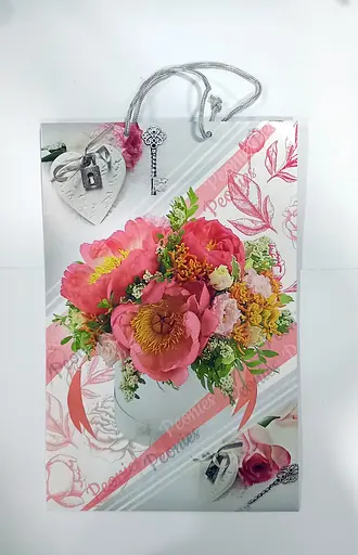 Пакет подарочный "Весенний букет" 5025 цветной, большой вертикальный 25 х 39 х 8см Пионы красные Вид 1 - фото 1