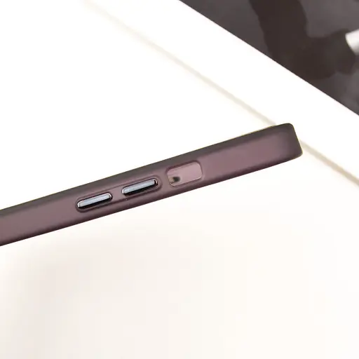 Чохол Epik TPU+PC Lily with MagSafe для Apple iPhone 15, 6.1 Dark Purple - фото 7