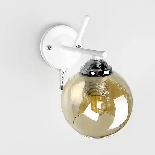 Бра з вимикачем в білому корпусі з янтарним плафоном Line F Арт. W088N/1 WT+CH+AM - фото 1