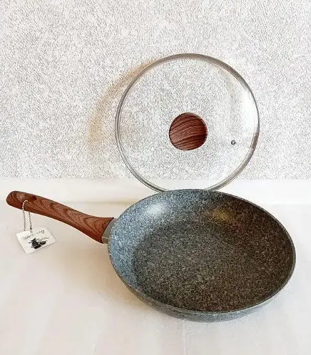 Универсальная сковорода Rainberg RB-751 с антипригарным мраморным покрытием 26 см с крышкой - фото 3