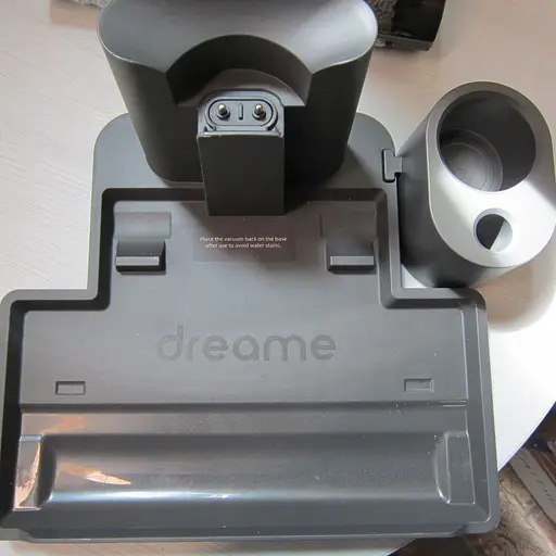 Моющий пылесос Dreame H11 MAX - Б/У (в комплекте новый аккумулятор, HEPA-фильтр и роликовая щетка) - фото 3