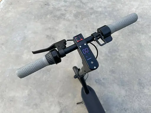 Электросамокат KUGOO G30 PRO Max 600W 18Ah Black| раскладной с усиленным передним амортизатором (модель 2025) - фото 13