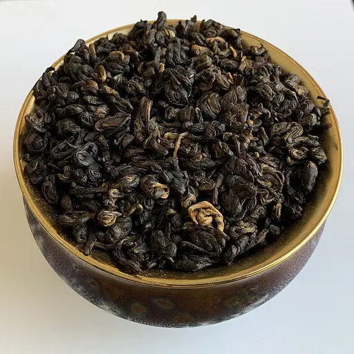 Чорний чай молочний червоний равлик 100 г