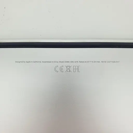 Ноутбук Apple MacBook Pro 15" A1990 Retina (C02Y10Q8JGH7) (i7-8750H/16/512SSD/PRO 555X) - Class B - фото 2