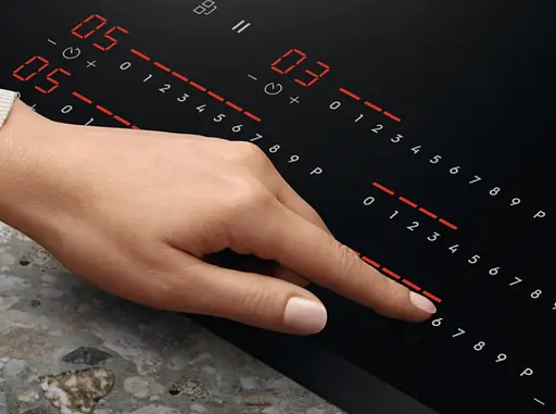 Варильна поверхня індукційна Electrolux 78 см розширена зона Hob2Hood чорний - фото 5