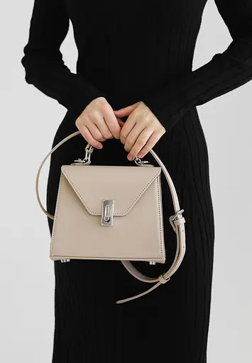 Жіноча шкіряна сумка Futsy Світло-бежева - фото 9