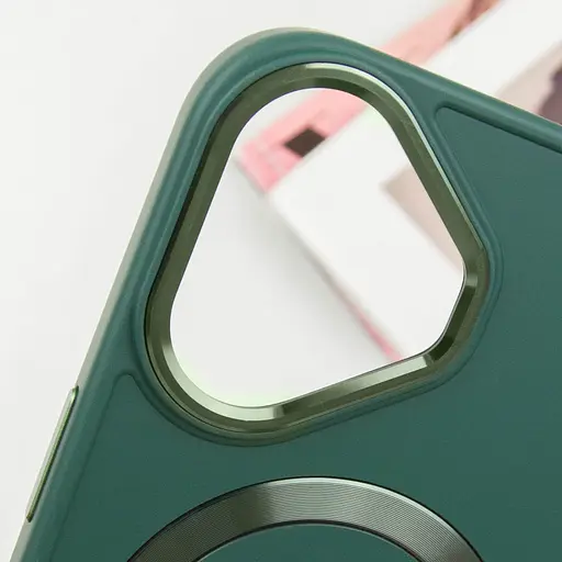 Чохол Epik TPU Bonbon Metal Style with MagSafe для Apple iPhone 16, 6.1 Зелений/Pine green - фото 3