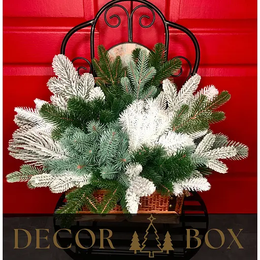 Набір хвойних литих гілочок Hvoya Decor Box (84 елементи)