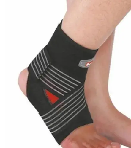 Бандажи на голеностоп Power System PS-6013 Neo Knee Support Black/Red L (1 шт) (PS-6013_L_Black-Red) - фото 2