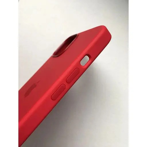 Оригинальный силиконовый чехол Apple Silicone Case MagSafe для iPhone 13 Red MM2C3ZE/A - фото 4