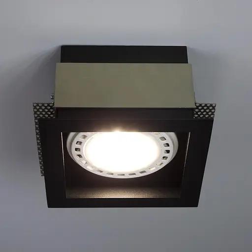 Врізний точковий світильник Imperium Light Hubble 327116.05.05 - фото 3