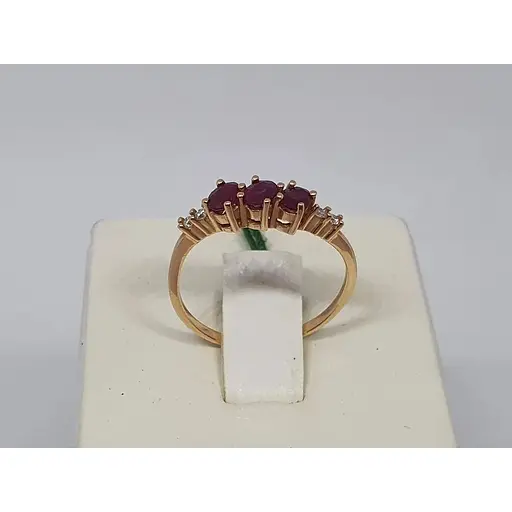 Золота каблучка ЮЗ "Багет" з діамантами та рубінами. Артикул 11444 17 - фото 4