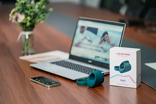 Мастурбатор Lovense Gush, 8,5 см (зеленый) - фото 10