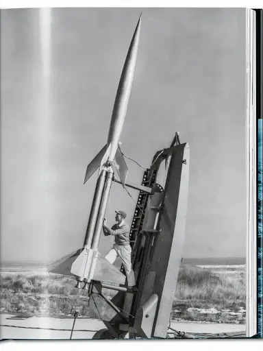 The NASA Archives. From Project Mercury to the Mars Rovers - фото 3