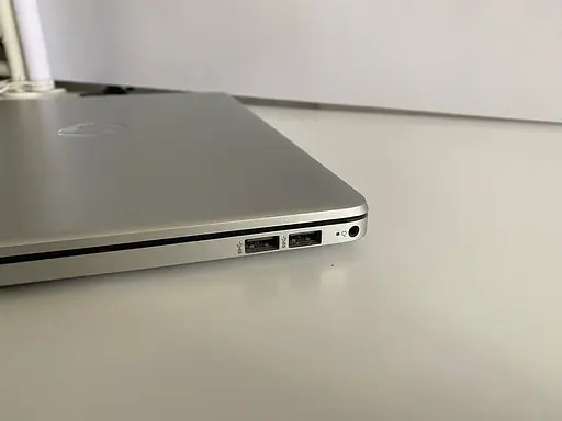 Ноутбук HP Laptop 15 dw-0037wm 15.6" (i3-8145U / 8GB / SSD+HDD) Refurbished - фото 11