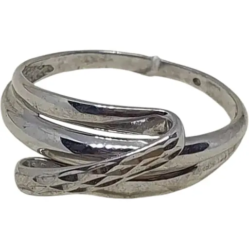 Серебряное кольцо Tango с алмазной гранью. Артикул 310175С 17,5