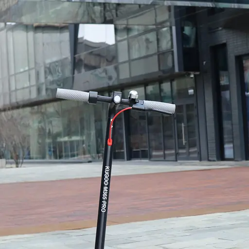 Электросамокат KUGOO M365 PRO Max 500W 11 Ah белый с алюминиевой рамой и надувными колесами - фото 12