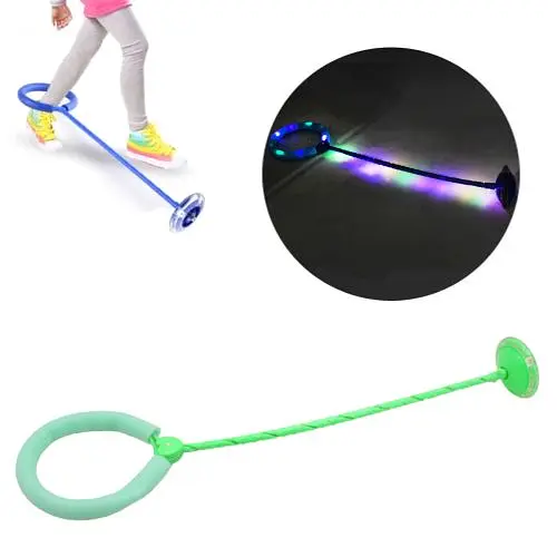 Скакалка з коліском SR19002 на одну ногу, світло, 5 кольорів, розмір іграшки – 63 см (6945678412318) зелений - фото 2